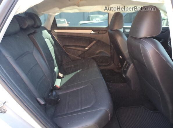 1VWSA7A35MC008281 2021 VOLKSWAGEN PASSAT Silver Vista de los asientos traseros