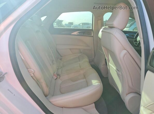 3LN6L5E92LR610827 2020 LINCOLN MKZ Кремовый Вид наклейки с VIN-кодом