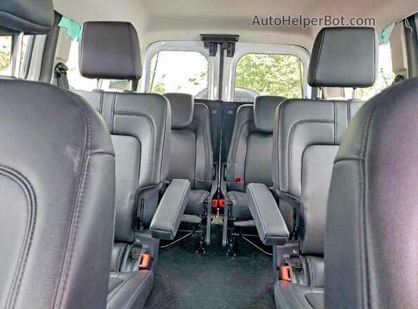 NM0GS9E28P1546781 2023 FORD TRANSIT Белый Вид задней части салона