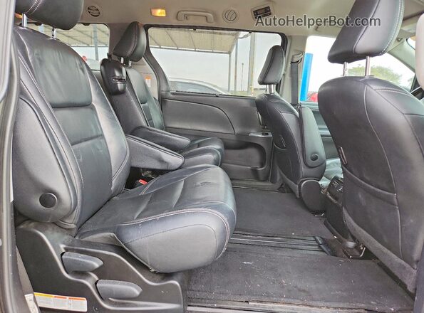 5TDXZ3DC2JS950630 2018 TOYOTA SIENNA Серый Вид подкапотного пространства