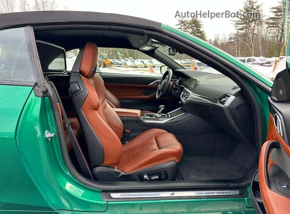 WBS33BA05PCM43860 2023 BMW M4 Green Vista del salpicadero