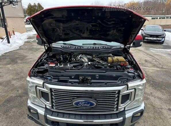 1FT8W3DT2NEC57260 2022 FORD F350 Red Vista de los asientos traseros