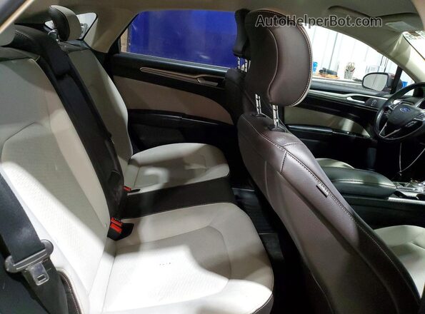 3FA6P0HD7KR176789 2019 FORD FUSION Коричневый Вид задней части салона