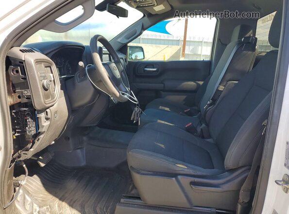 3GCNWAEK3MG335811 2021 CHEVROLET ALL MODELS Белый Вид панели приборов