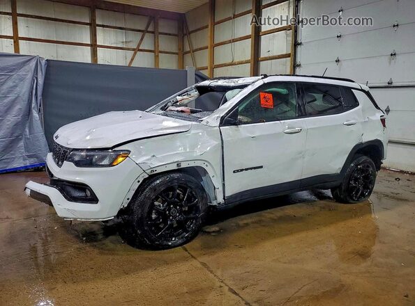 3C4NJDBN7ST617713 2025 JEEP COMPASS White Trasero izquierdo