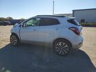 2018 Buick Encore Essence Белый vin: KL4CJCSB2JB558006
