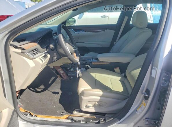 2G61M5S34K9152758 2019 CADILLAC XTS Серебряный Вид панели приборов