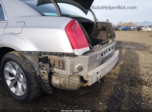 2C3CCAAG0GH229746 2016 CHRYSLER 300 Silver 