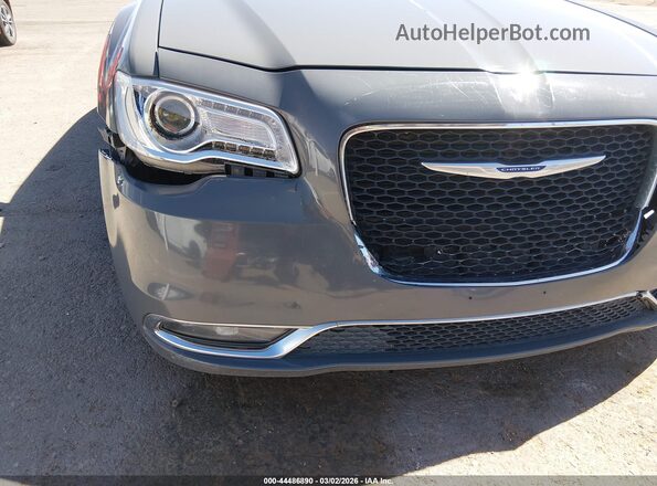 2C3CCAAG0KH648396 2019 CHRYSLER 300 Серый Вид спереди