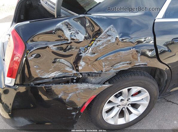 2C3CCAAG1KH626665 2019 CHRYSLER 300 Black Front view