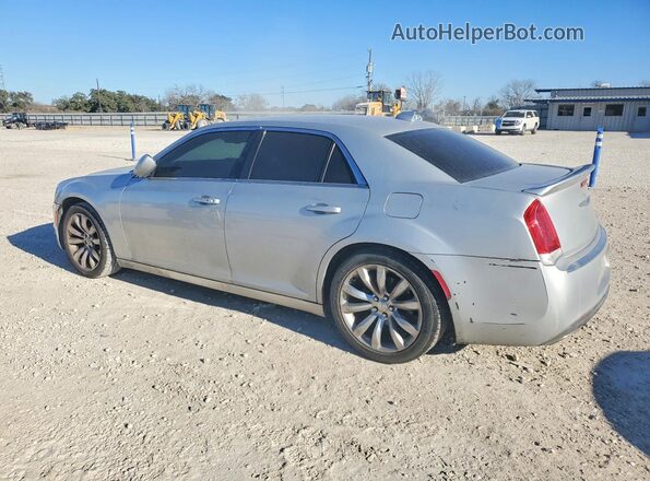 2C3CCAAG3KH654483 2019 CHRYSLER 300 Silver უკანა მარცხენა