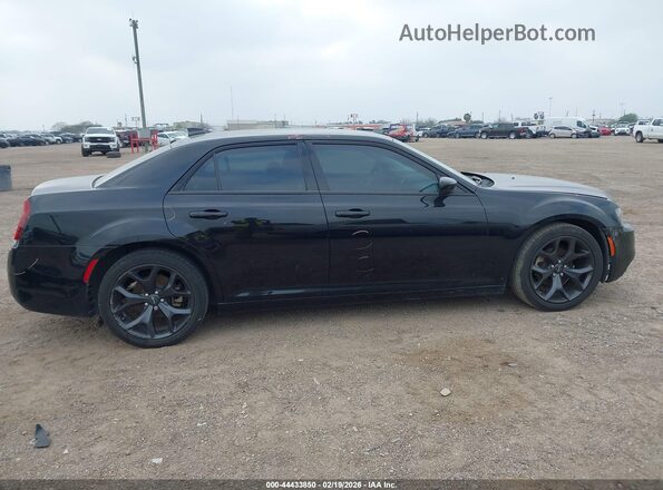 2C3CCAAG6PH580984 2023 CHRYSLER 300 Черный Панорамный вид салона 360°
