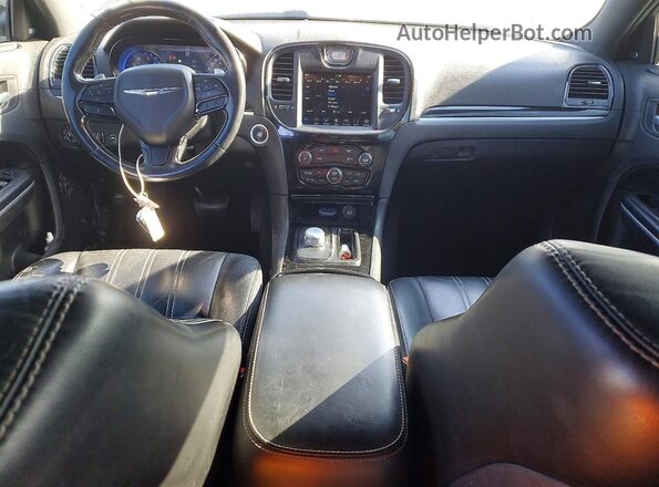 2C3CCABG1KH555448 2019 CHRYSLER 300 Серый Вид панели приборов