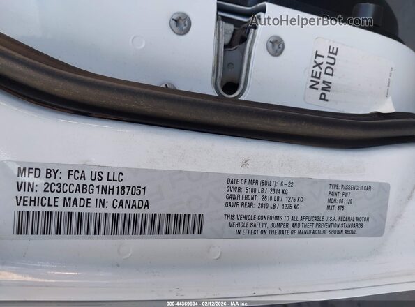 2C3CCABG1NH187051 2022 CHRYSLER 300 Белый Вид подкапотного пространства