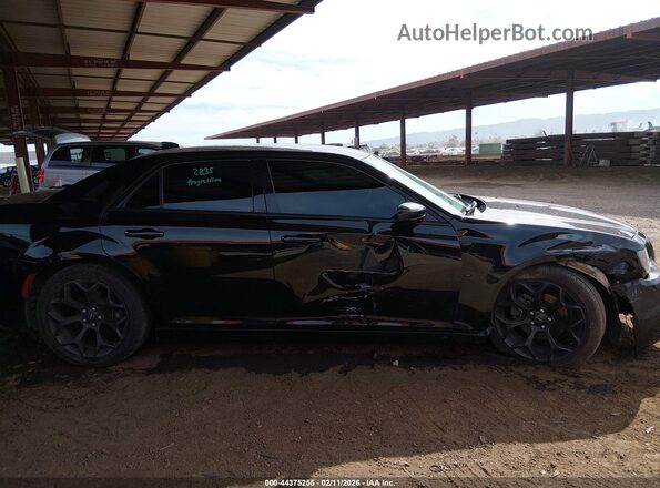 2C3CCABG2KH585459 2019 CHRYSLER 300 Черный Вид задней части салона