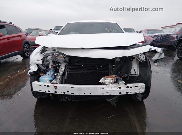 2C3CCABG8JH243786 2018 CHRYSLER 300 Белый Вид задней части салона