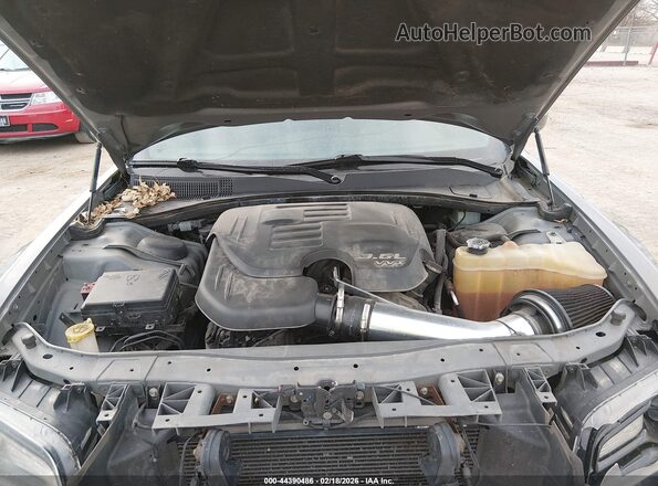 2C3CCABG8KH697540 2019 CHRYSLER 300 Серый Вид сзади