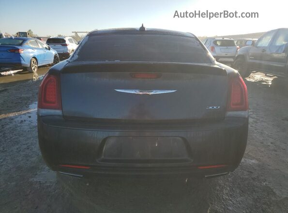 2C3CCABG9JH267028 2018 CHRYSLER 300 Черный Вид сзади