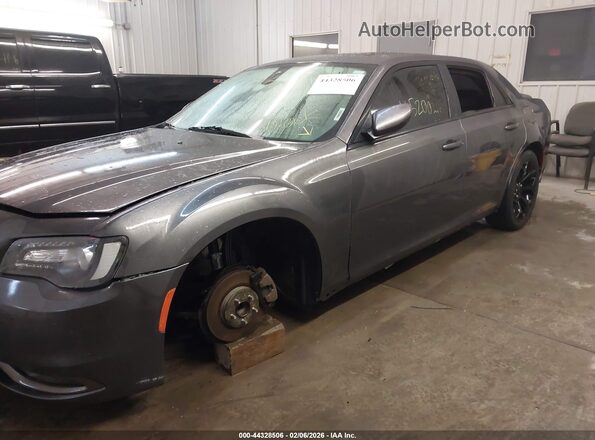 2C3CCABGXHH577263 2017 CHRYSLER 300 Серый Вид спереди