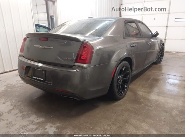 2C3CCABGXHH577263 2017 CHRYSLER 300 Серый Задняя правая четверть