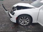 2018 Chrysler 300 Limited Белый vin: 2C3CCAEG0JH280049
