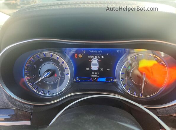 2C3CCAEG0KH697592 2019 CHRYSLER 300 Серый Вид щитка приборов