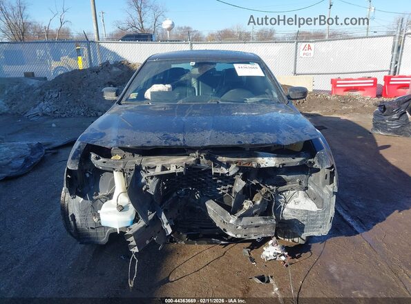 2C3CCAGG0KH648762 2019 CHRYSLER 300 Черный Вид задней части салона