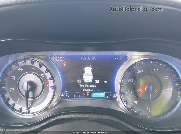 2C3CCAGG4JH267401 2018 CHRYSLER 300 Dark Blue Вид задних сидений