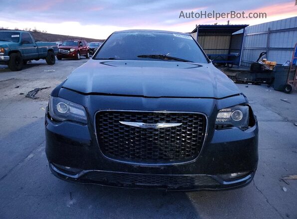 2C3CCAGG7GH213065 2016 CHRYSLER 300 Черный Вид спереди