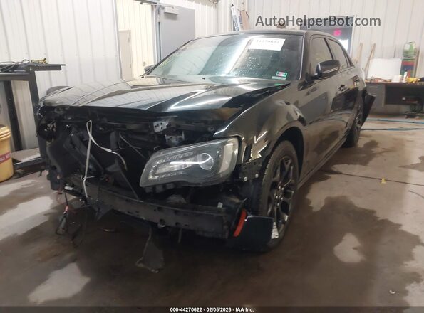 2C3CCAGG7KH605052 2019 CHRYSLER 300 Черный Передняя левая четверть