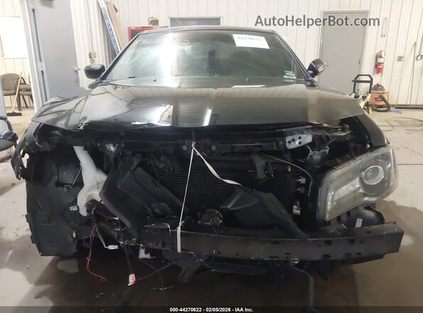 2C3CCAGG7KH605052 2019 CHRYSLER 300 Черный Вид щитка приборов