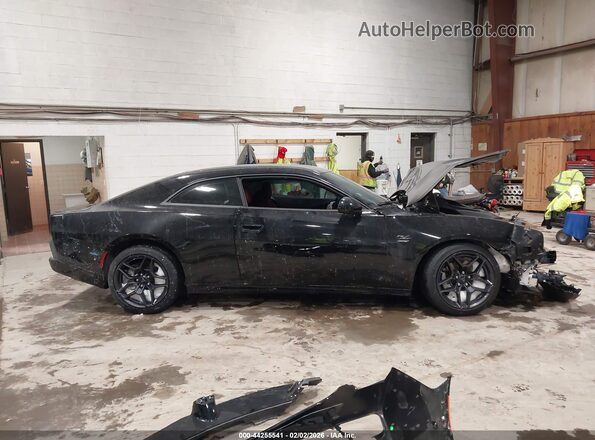 2C3CDBCK3RR208861 2024 DODGE CHARGER Черный Вид задней части салона