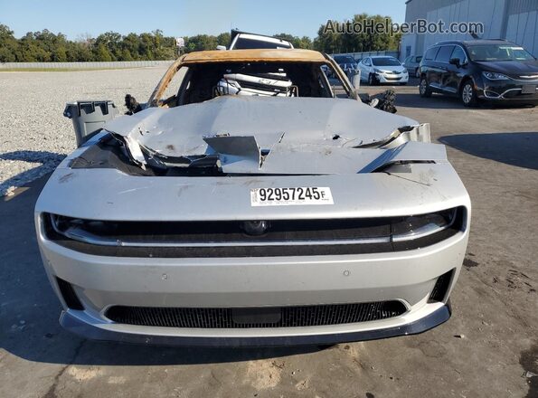 2C3CDBCK9RR208783 2024 DODGE CHARGER Серебряный Вид спереди