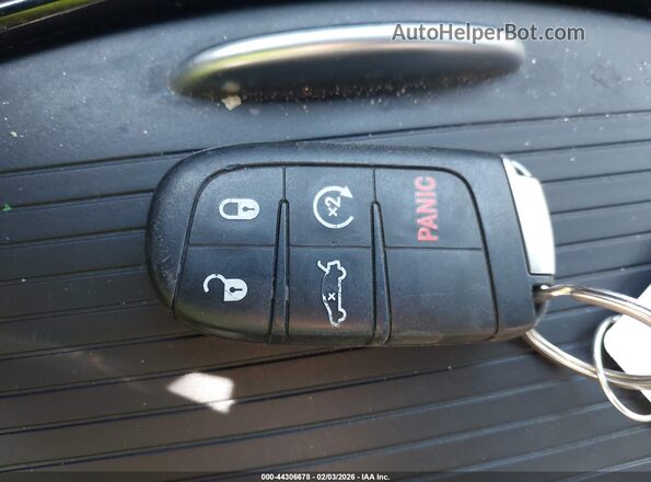 2C3CDXBG2LH132993 2020 DODGE CHARGER Темно-бордовый Вид панели приборов