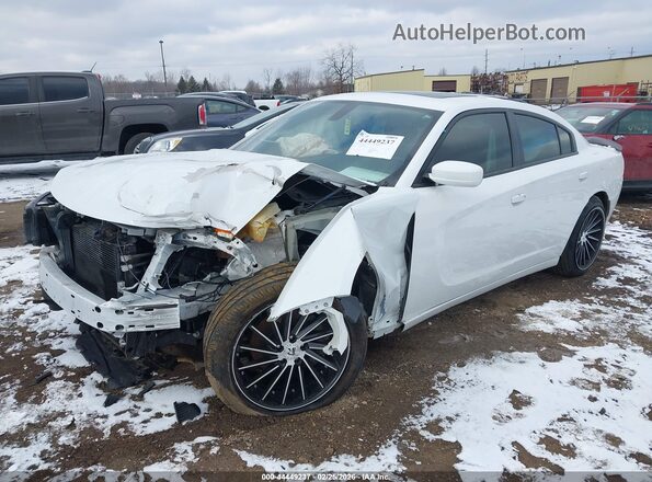 2C3CDXBG6KH636588 2019 DODGE CHARGER Белый Вид спереди