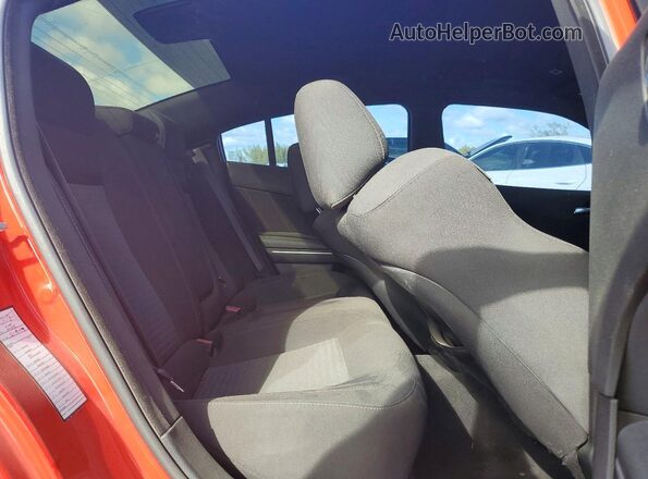 2C3CDXCT0KH630152 2019 DODGE CHARGER Red უკანა სავარძლების ხედი