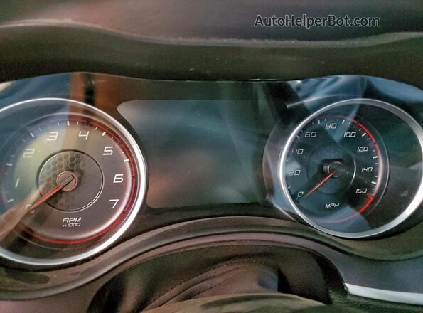 2C3CDXCT5KH726696 2019 DODGE CHARGER Зеленый Вид щитка приборов