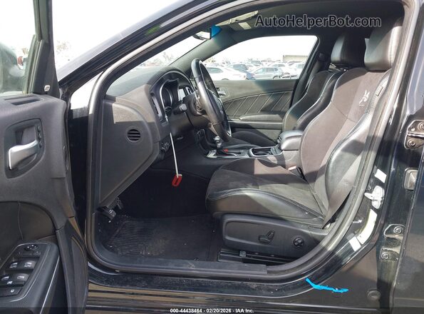 2C3CDXGJ8JH312531 2018 DODGE CHARGER Черный Вид спереди