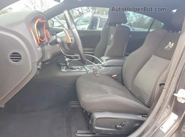 2C3CDXGJ8MH608167 2021 DODGE CHARGER Двухцветный Вид салона спереди
