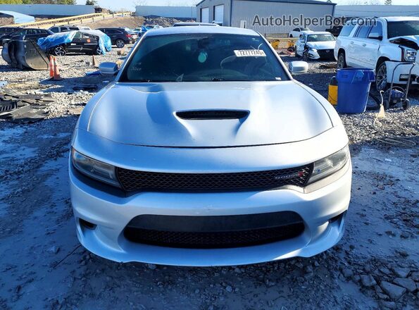 2C3CDXHG3KH687098 2019 DODGE CHARGER Серебряный Вид спереди