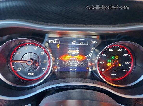 2C3CDXHG6JH153513 2018 DODGE CHARGER Black Widok zestawu wskaźników