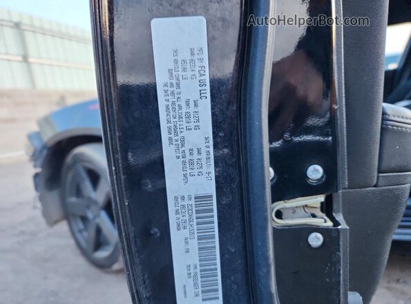 2C3CDXHG6JH153513 2018 DODGE CHARGER Black Widok naklejki z numerem VIN