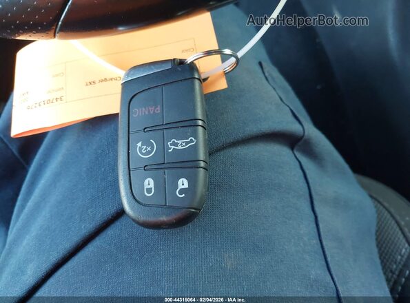 2C3CDXJG5MH515748 2021 DODGE CHARGER Белый Вид панели приборов
