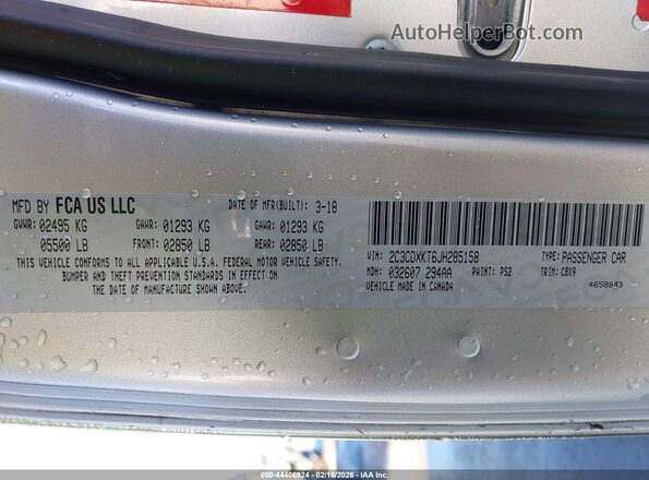 2C3CDXKT6JH285158 2018 DODGE CHARGER Серебряный Вид подкапотного пространства