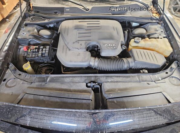 2C3CDZAG0MH564304 2021 DODGE CHALLENGER Black Vista interior trasera