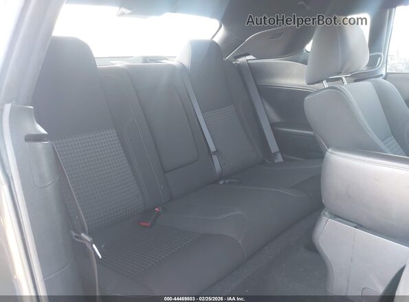 2C3CDZAG2KH672243 2019 DODGE CHALLENGER Серый Вид наклейки с VIN-кодом