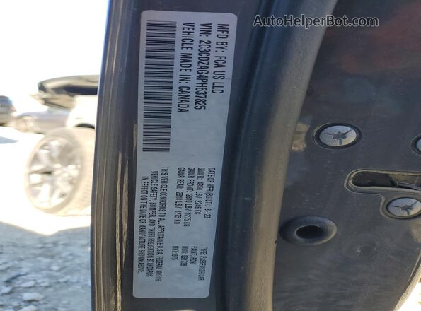 2C3CDZAG4PH637825 2023 DODGE CHALLENGER Gray Widok komory silnika