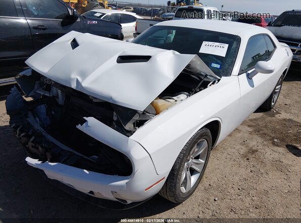 2C3CDZAGXMH538700 2021 DODGE CHALLENGER White წინა მარცხენა ხედი სამი მეოთხედიდან