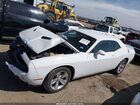 2021 Dodge Challenger Sxt White vin: 2C3CDZAGXMH538700