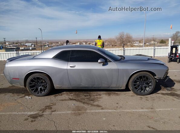 2C3CDZBT0JH209205 2018 DODGE CHALLENGER Серебряный Панорамный вид салона 360°